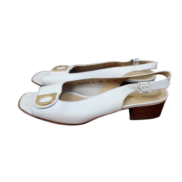 Salvatore Ferragamo White Leather Logo Accent Peep Toe Low Heel Slingbacks 7B - Picture 6 of 12